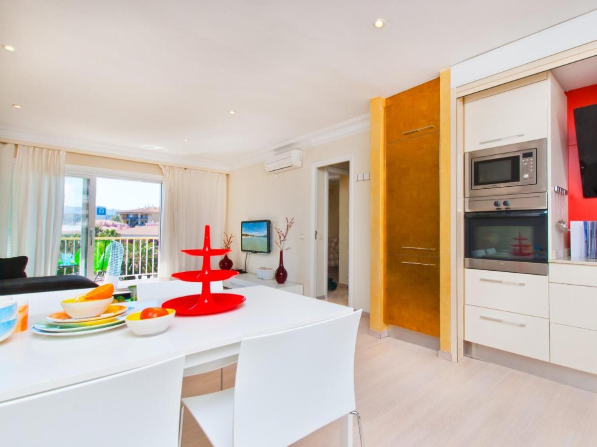 Apartment Corales De Mar, At Alcudia Beach Екстериор снимка