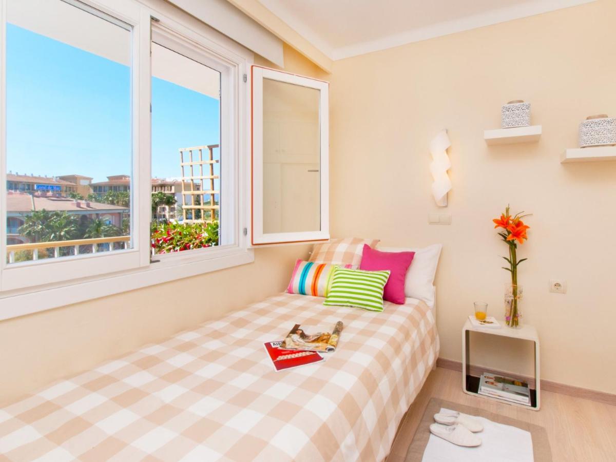 Apartment Corales De Mar, At Alcudia Beach Екстериор снимка